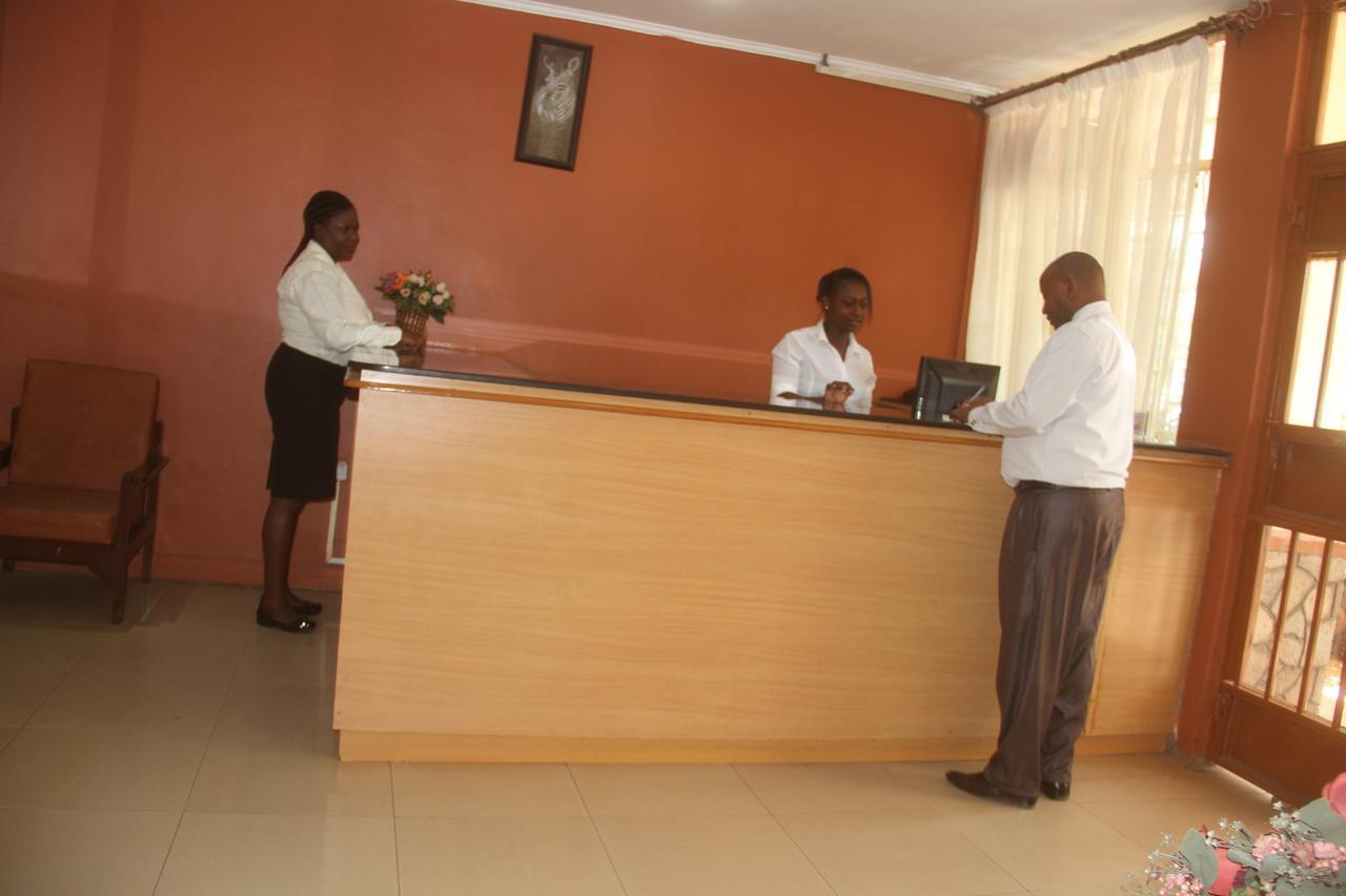 Bomen Hotel Isiolo Exteriér fotografie