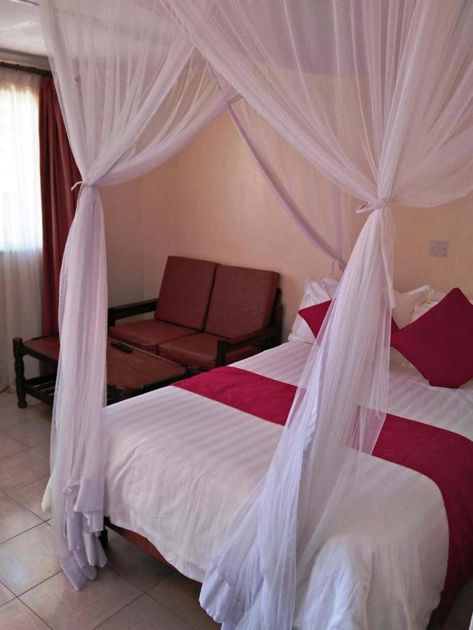 Bomen Hotel Isiolo Exteriér fotografie